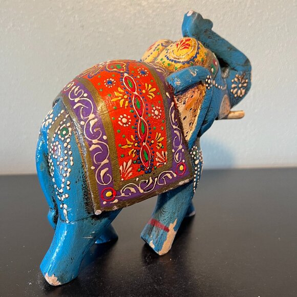 INDIAN FOLK ART Hand Carved Wooden Hand Painted Trunk Up Blessing Elephant - Picture 10 of 16